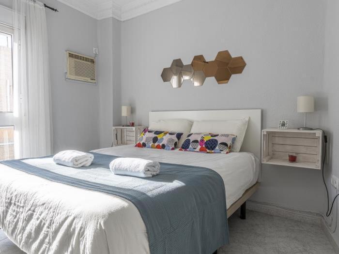 Pureza Dreams De Sevilla Oasis En Triana Esterno foto