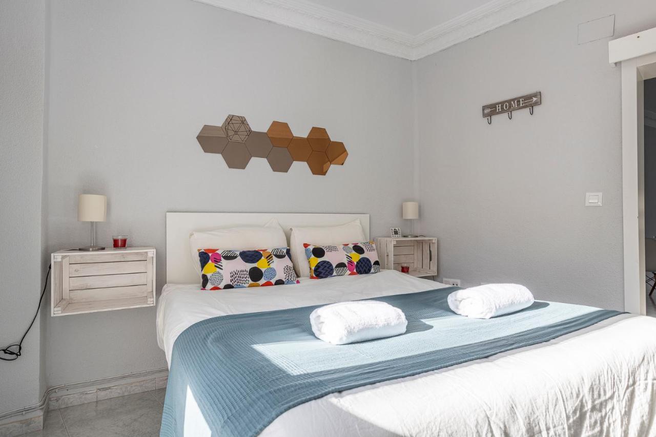 Pureza Dreams De Sevilla Oasis En Triana Esterno foto